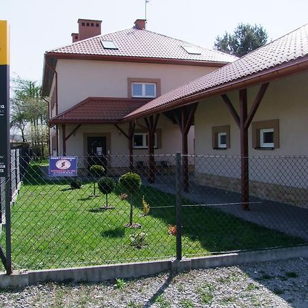 Warnenczyka 85A Bezplatny Parking, Faktura, Prywatna Lazienka, Klimatyzacja 제수프 외부 사진