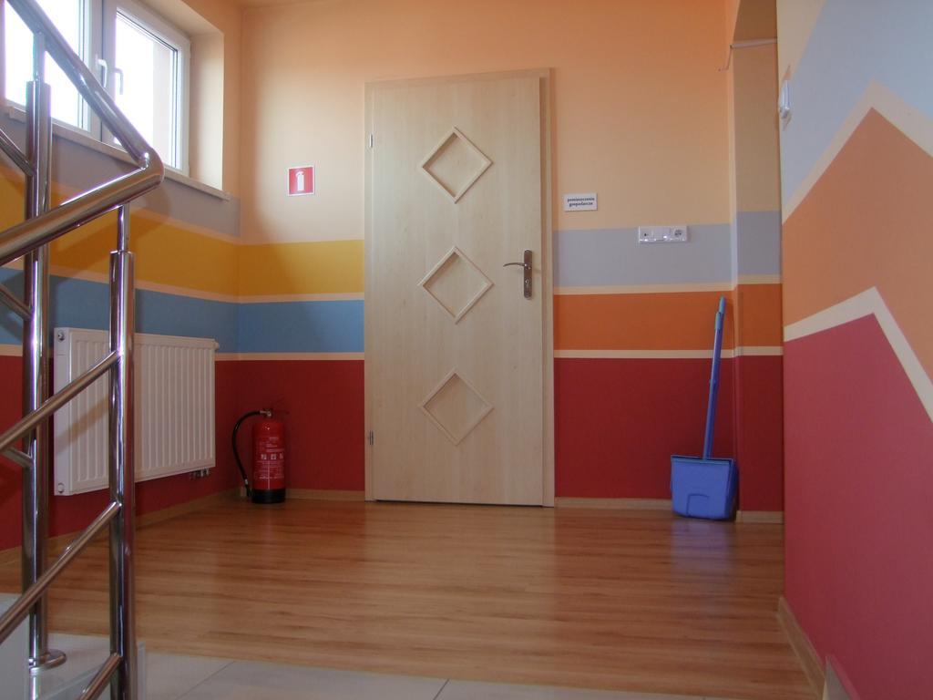 Warnenczyka 85A Bezplatny Parking, Faktura, Prywatna Lazienka, Klimatyzacja 제수프 외부 사진